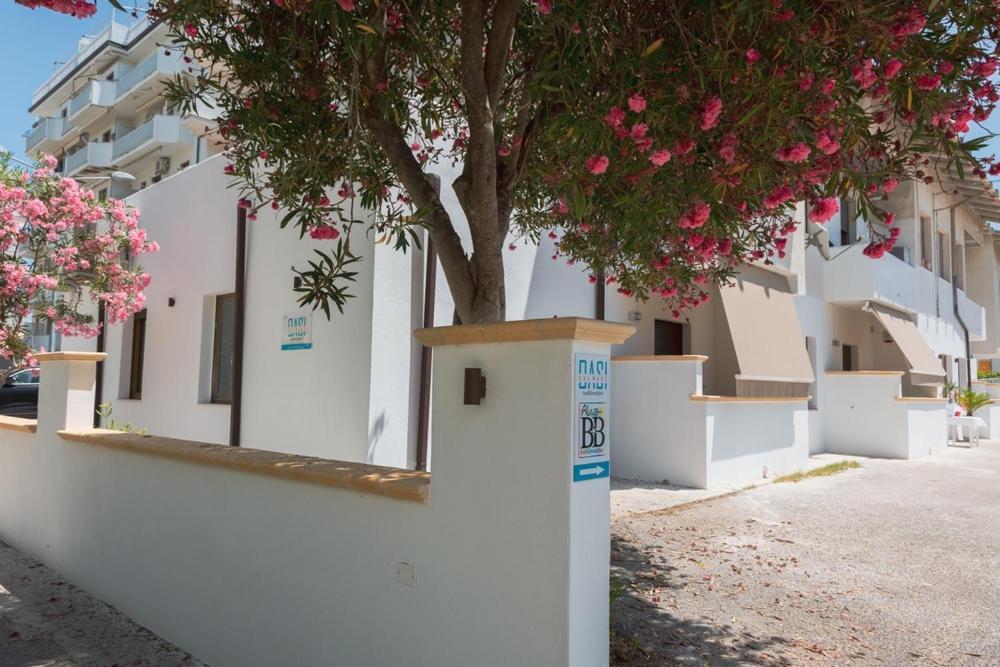B&B Oasi Sul Mare San Salvo Marina Екстер'єр фото